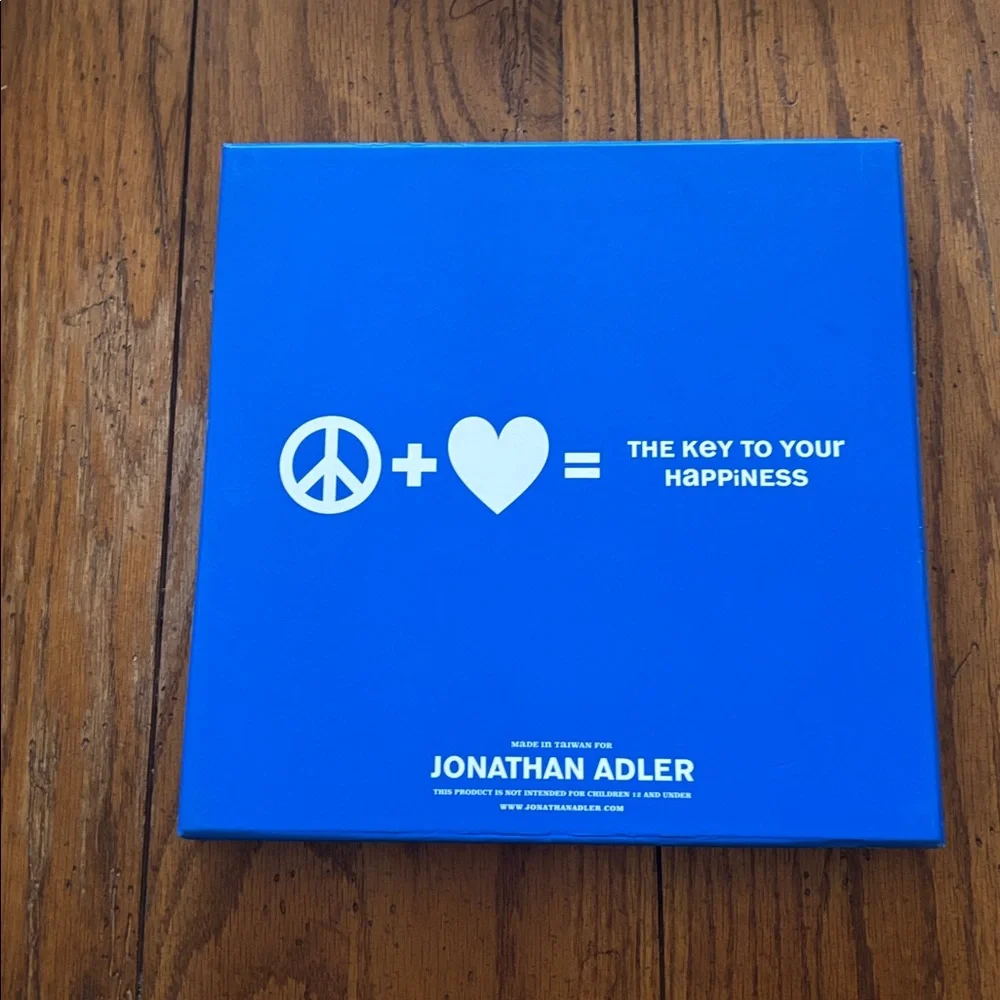 Jonathan Adler board measures